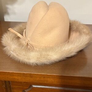 Chic Tan Fur-Trimmed Women's Hat